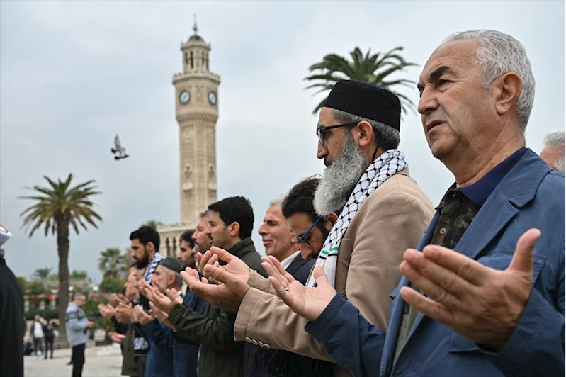 İzmir Ve çevre Illerde Filistin'de Hayatını Kaybedenler Için Gıyabi ...