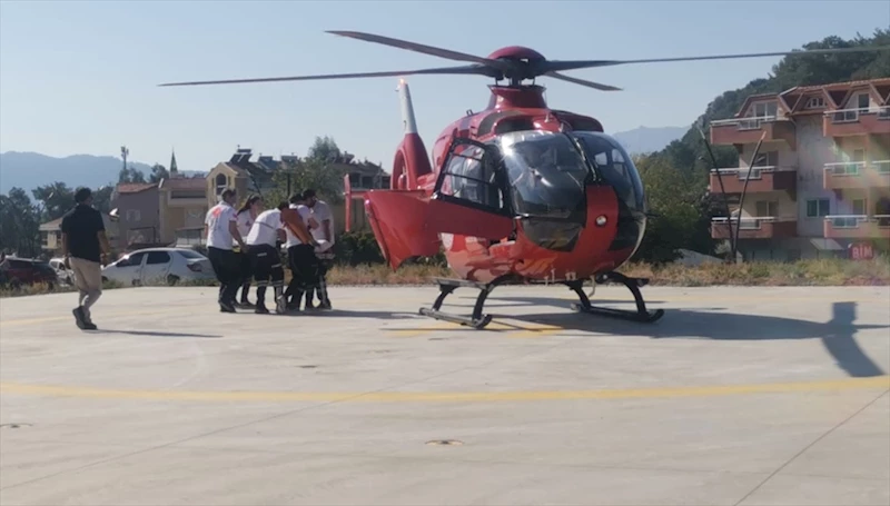  Ambulans helikopter asfiksi tanısı konulan hasta için havalandı