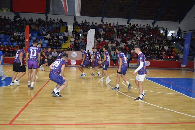 Kütahya’da başarılı sporcular ödüllendirildi