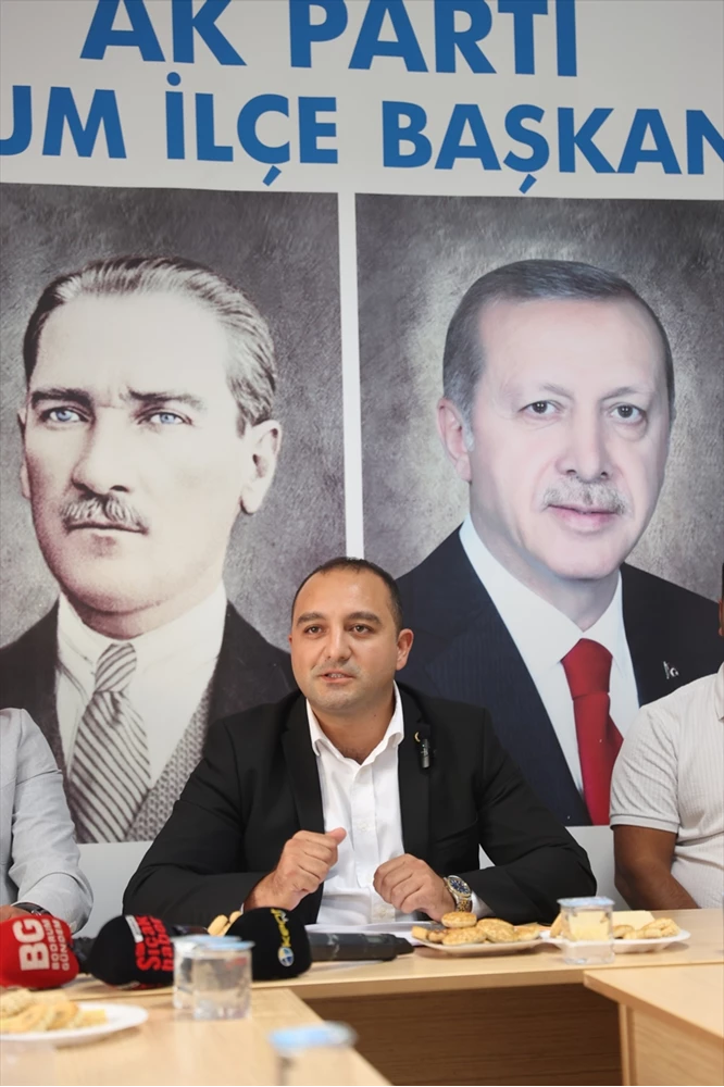 AK Parti Bodrum ilçe teşkilatında yönetim kurulu üyeleri tanıtıldı