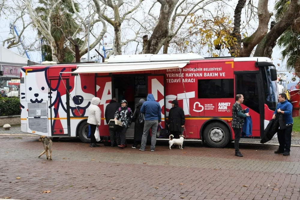 Sokak hayvanlarına tam teşekküllü sağlık hizmeti